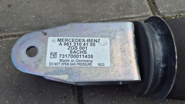 Ohjaamon jousitusvaimennin OEM A9613104155 Mercedes image 3