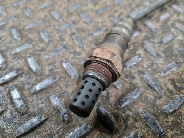 Sensor lambda Cadillac Escalade 2007 12590847 image 2