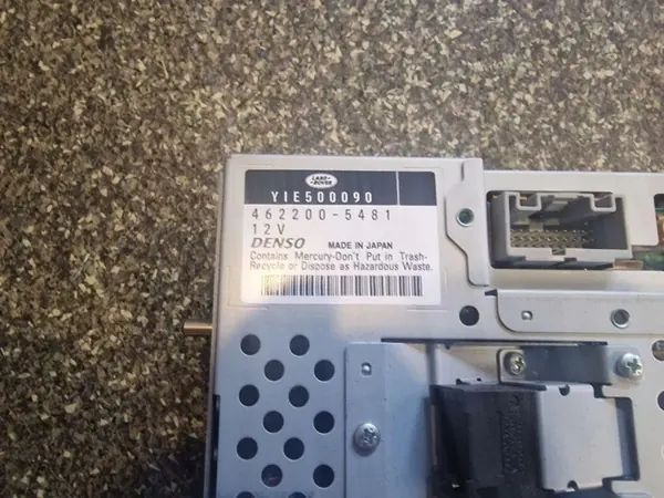OEM YIE500090 Navigointinäyttö Land Roverille image 3