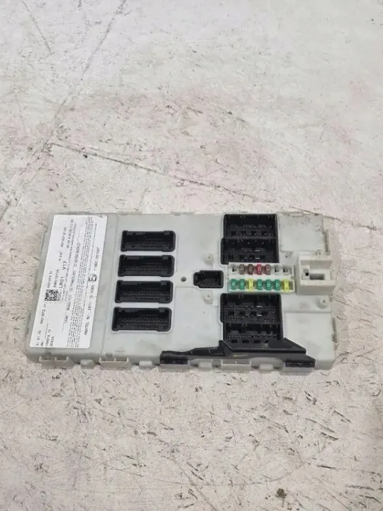 Módulo Confort BMW OEM 6821973 para X5 F15/F85 image 4
