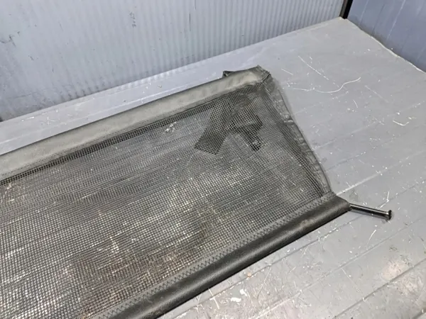 Opel Astra L Kombi Bagageutrymme Rullnät OEM Wrakowisko-27223- image 5