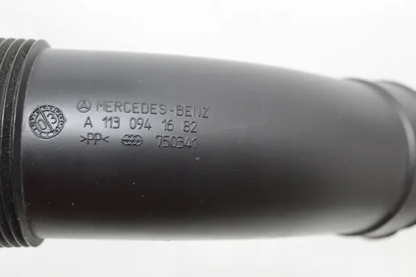 Rechterschakel luchtinlaatpijp Mercedes SL R230 SL500 V8 A1130941682 image 3