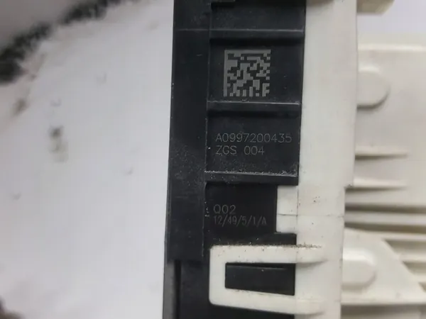 Fram höger dörrlås MERCEDES-BENZ E (W212) A0997200435 image 4