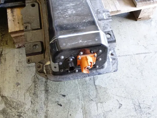 Caixa Bateria Peugeot OEM 9847028980 para E-2008 II image 5