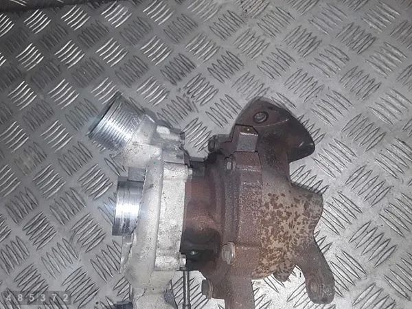 Land Rover Discovery Turbolaite - Käytetty OEM-osuus image 5
