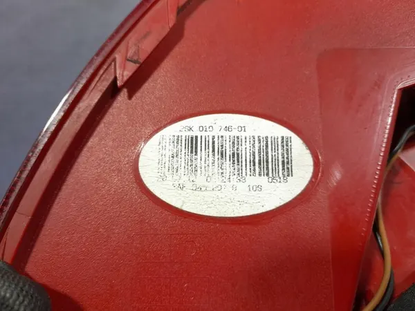 Luz trasera izquierda LED VW Passat B7 Kombi EU 3AF945207B image 9