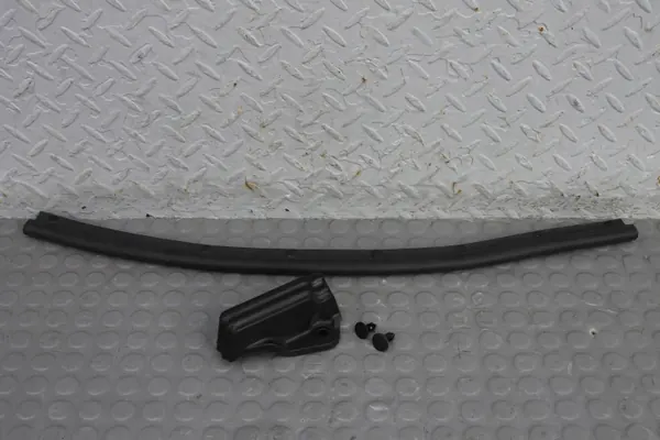 MG Motorhukspackning Höger Fram OEM 11376302HSII image 2