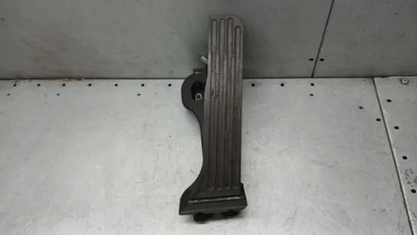 Drosselpotentiometer VW Passat B6 2.0TDI 05-10 Sedan 1K1721503L image 2