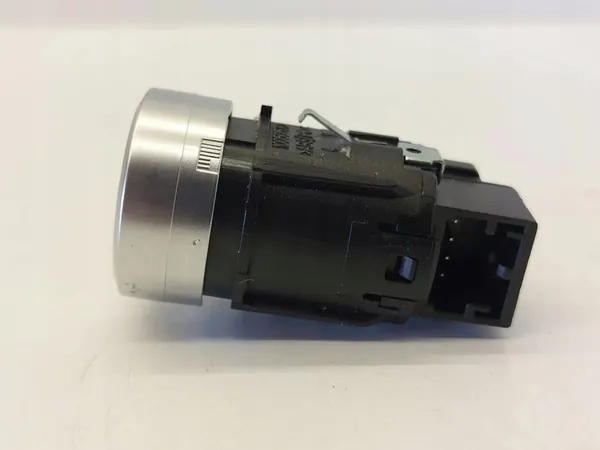 Start/Stop-Taste Volkswagen Golf VII 2014 image 2