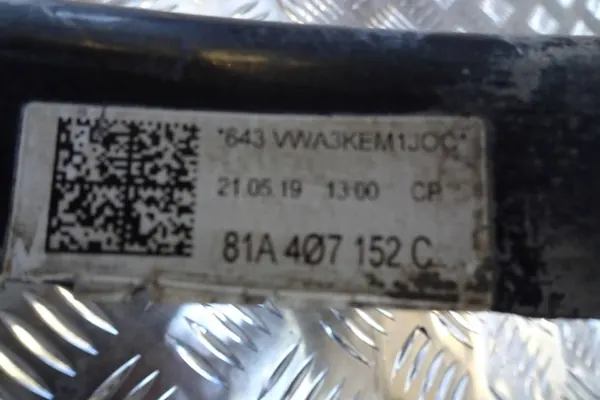 AUDI Q2 Braccio di Controllo Destro 81A407152C image 2