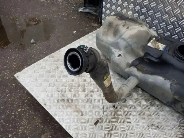 Bränsletank OEM A9064712801 för VW Crafter Skåpbil image 5