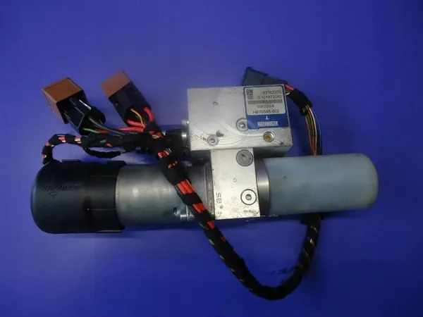 Pompe de toit Opel Tigra B 93162375 image 1