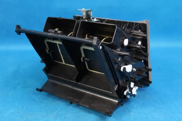 Lämmityslaite OEM 7P1820354A VW Touareg 7P II:lle image 4