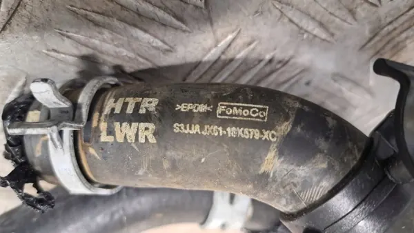Caixa do Termóstato Ford OEM JX6Q-8A586-AB Usado image 3