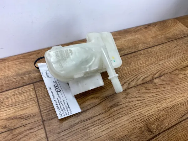 Bremsflüssigkeitsbehälter OEM L1MC-2K478-A Ford Explorer image 5