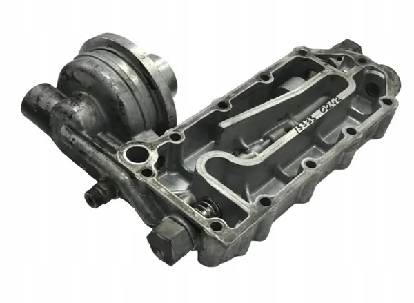 Tapa de refrigerador de aceite motor OEM 3931077 image 3