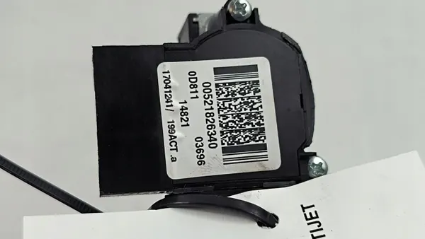 Fiat Doblo II 1.3 M-Jet Serrure Contact OEM 00521826340 image 6