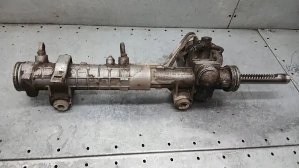 Fiat Albea 1.2B 02-12R Sedán OEM 0468372040E Usado image 5