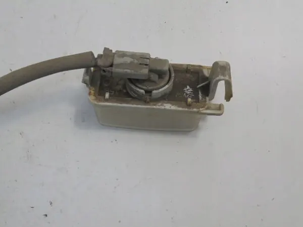 OEM 1090038 Nissan 370Z 2013 Feu de Plaque d'Immatriculation image 4