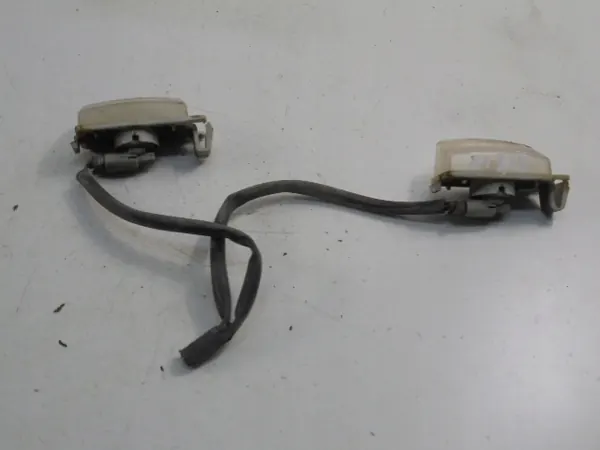 OEM 1090038 Nissan 370Z 2013 Feu de Plaque d'Immatriculation image 5