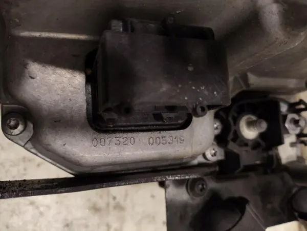 Batterie Porsche OEM 970.608.060.08 Occasion 1Ah image 8