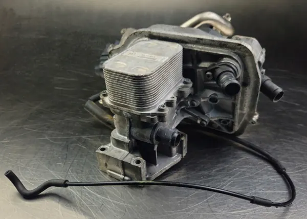 Arrefecedor válvula EGR OEM A6460701187 VW T5 T6 image 3