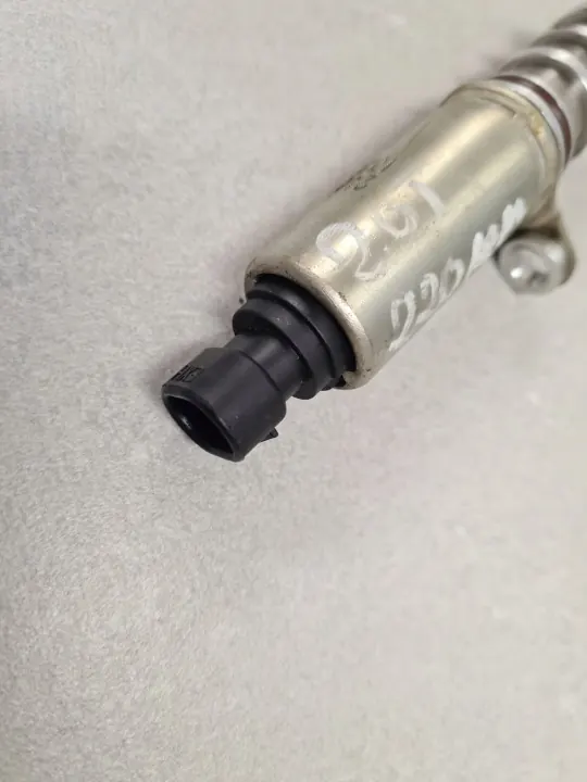 Sensor de árbol de levas OEM 24041328 para Opel Insignia image 3