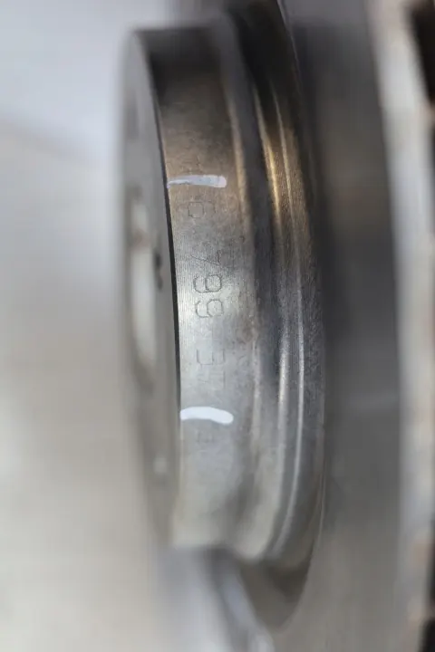 Remklauw & Schijf Set OEM 6879854 6885597 BMW image 5