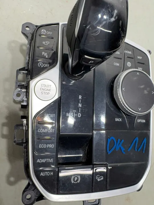 Palanca de cambios BMW X5 G05 OEM 5A08B91 - Usado image 5