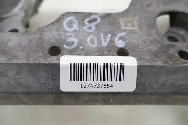 Växellådsfäste Audi Q8 3.0 V6 OEM 4M4399263AB image 9