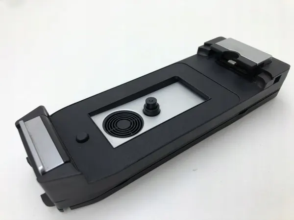 BMW OEM 2407464 Puhelinmoduulin Laturisovitin image 2