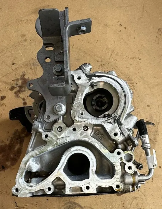 Culasse Nissan 132651202R avec Soupapes image 10