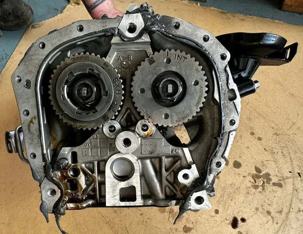 Culasse Nissan 132651202R avec Soupapes image 7