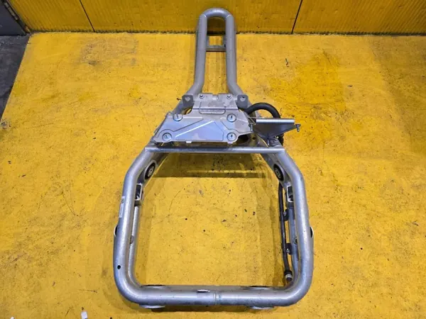Cadre Mercedes-Benz EQC 2022 OEM A2936201700 image 4
