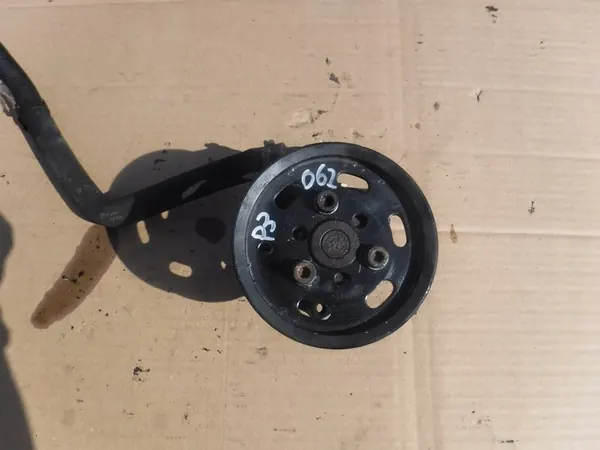 Bomba de direção assistida VW Audi 8D0145177D image 2