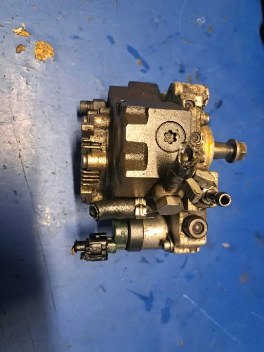 Pompe d'injection complète OEM 0445010086 Opel Astra image 2