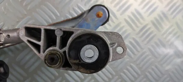 Etupyyhkijän moottorin mekanismi MERCEDES W169 W245 A B image 10