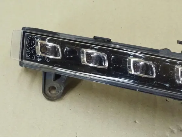 Faro LED DRL derecho Audi Q7 I OEM 4L0941062B image 4