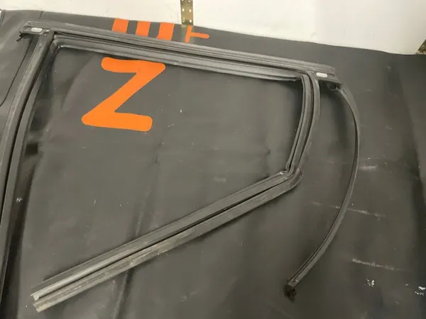 Vedação de porta traseira direita Volvo XC60 31856284 image 5