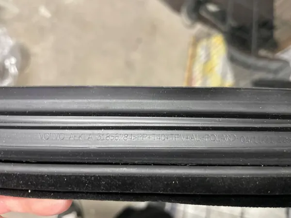 Vedação de porta traseira direita Volvo XC60 31856284 image 8