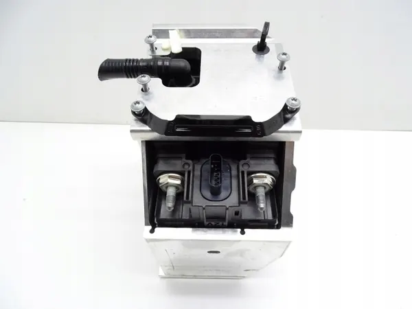 Käytetty Audi akku 11Ah OEM 8W0915101 image 7