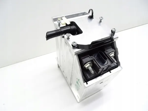 Käytetty Audi akku 11Ah OEM 8W0915101 image 8