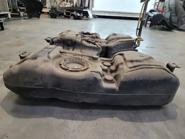 Brandstoftank OEM 7N0201021 voor VW Sharan 7N 1.4 TSI image 8