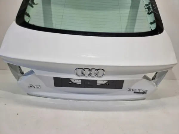 Audi A5 8T Sportback Tavaratilan kansi OEM FBW1097 image 6