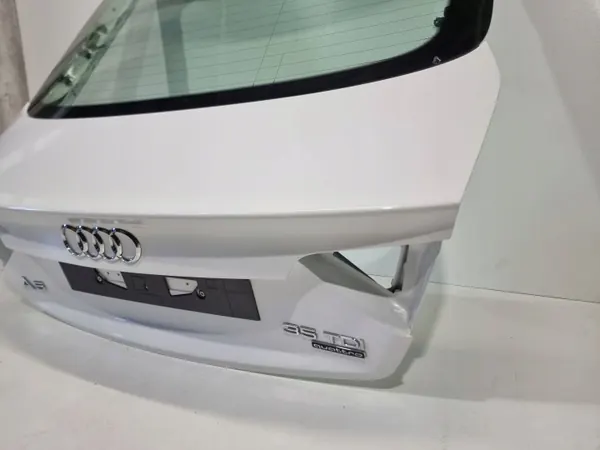 Audi A5 8T Sportback Tavaratilan kansi OEM FBW1097 image 7