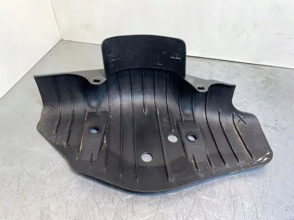 Cupra Formentor bakre underskydd OEM 5Q0501733 image 2