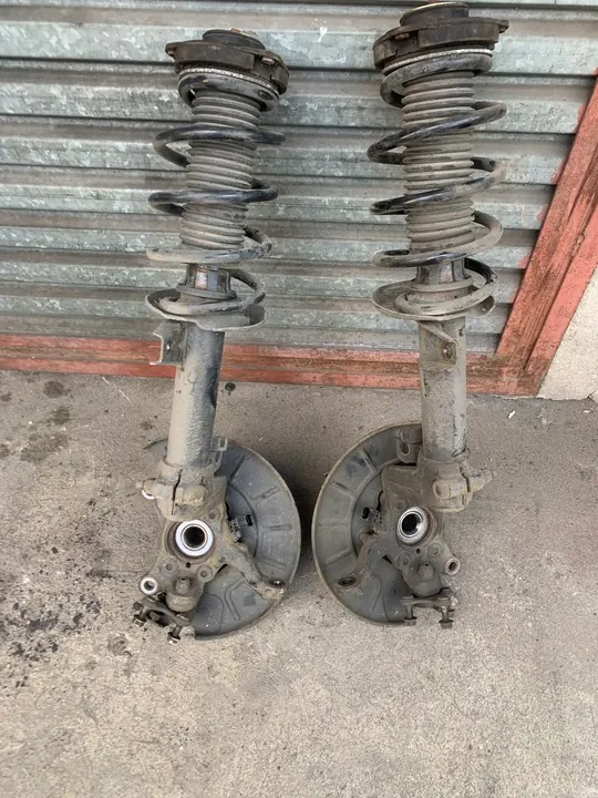 Volkswagen Tiguan Ammortizzatore McPherson Destro 5N0413031AM image 4