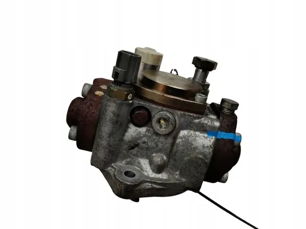 Mitsubishi bränslepump OEM 1460A043 - Begagnad image 4