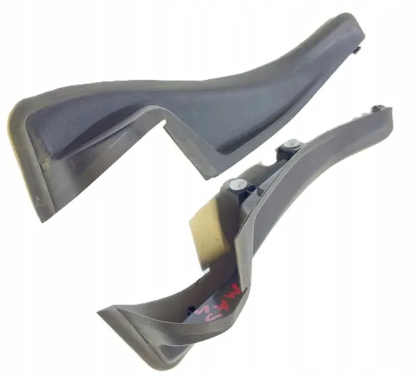 Renault OE 668101824R Moldura Canto Direito Master image 2