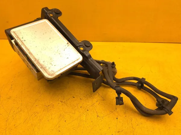 Mercedes-Benz GLS X167 Rear Air Suspension Compressor A1673202105 image 2